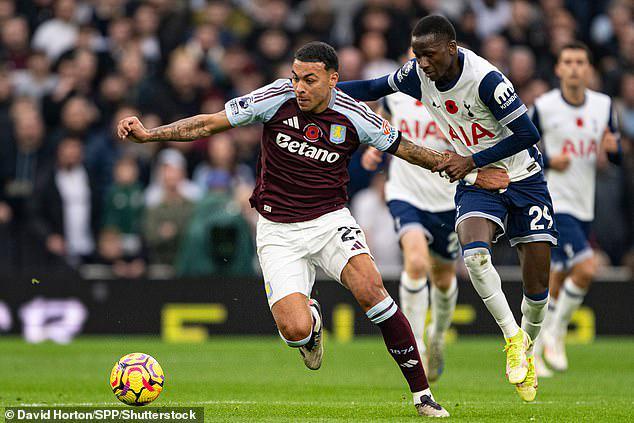 邮报:热刺加入摩根-罗杰斯争夺战;马竞或考虑大马丁