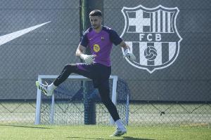 乐鱼体育-每体评霍安-加西亚:21世纪巴萨仅他和布拉沃首秀赢球+零封