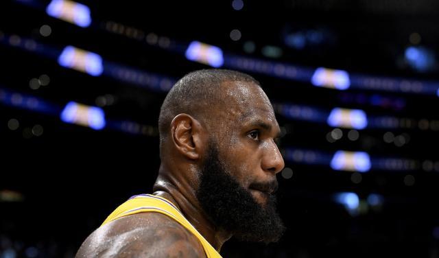 1745625721785015284.jpg 【早报】战又不战,退又不退,却是何故?