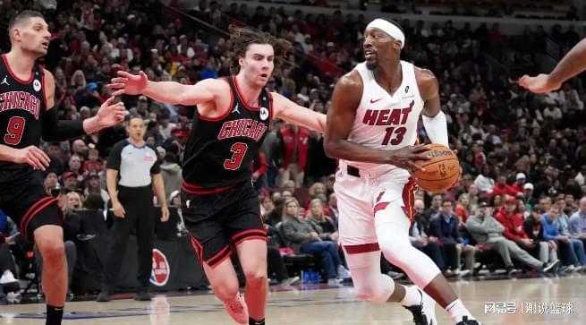 乐鱼体育-谁是超远三分新规则受益者?约基奇力压库里,绝杀湖人后卫第十