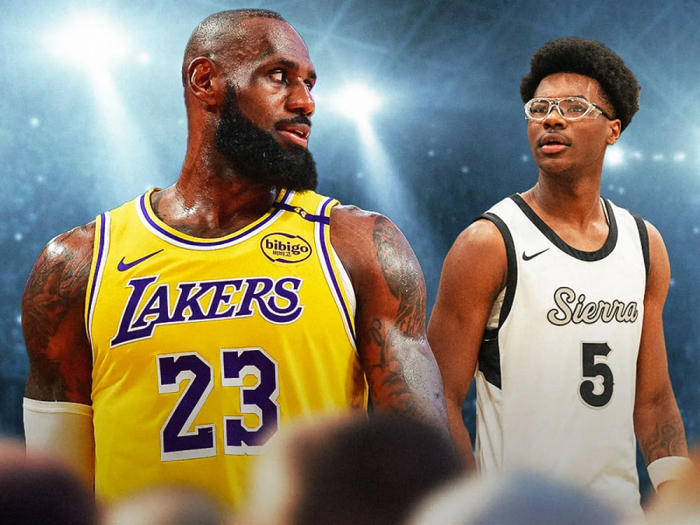 乐鱼体育登陆网页-詹姆斯与次子同台梦想渐远！布莱斯确定大一休战 迄今未获任何出场机|NBA|NCAA|NBA常规赛|洛杉矶湖人队|nba_新浪体育_新浪新闻