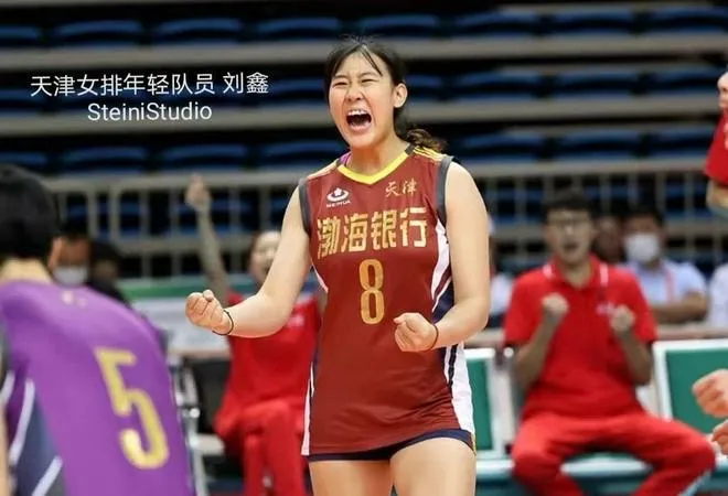 乐鱼体育登陆网页-离谱!天津女排替补战河南:陈鹤心表现拉胯,刘鑫实力差还怪队友|路晶|球迷|球员|失误|机会_新浪体育_新浪新闻
